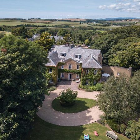 Clemenstone House B&B คาวบริดจ์ ภายนอก รูปภาพ