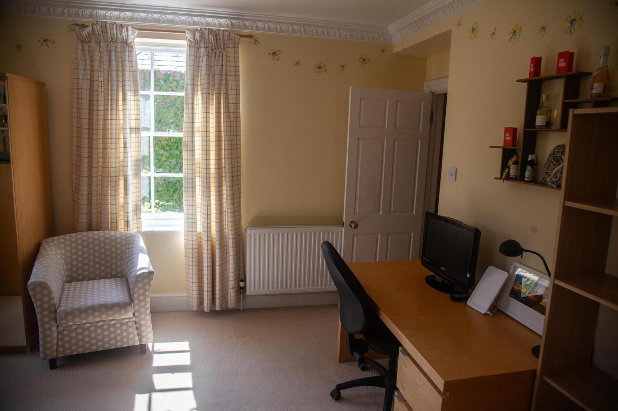 Clemenstone House B&B คาวบริดจ์ ภายนอก รูปภาพ